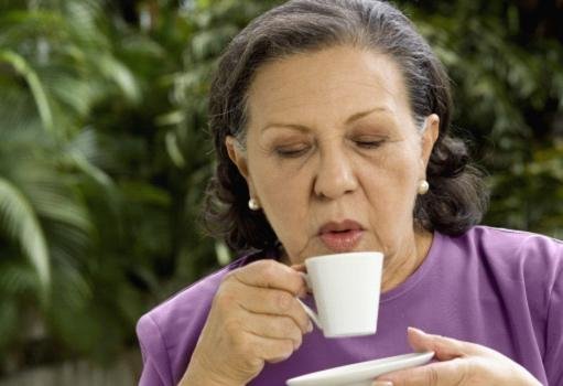 老年牛皮癣患者如何饮茶？